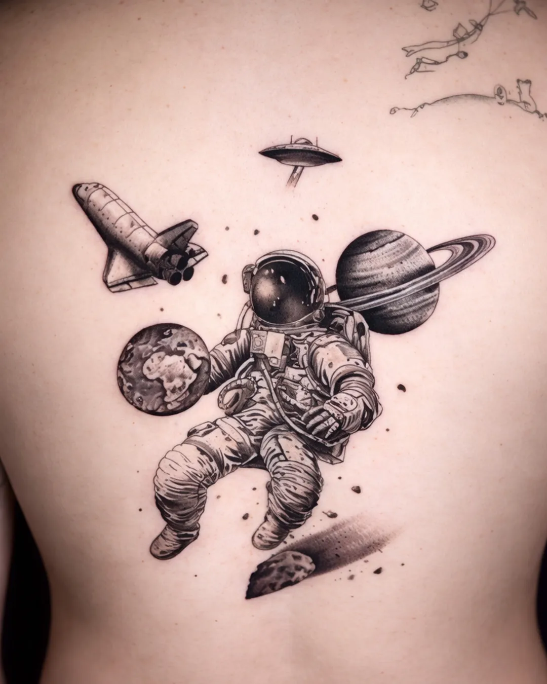 Tatouage réalisé par Christina