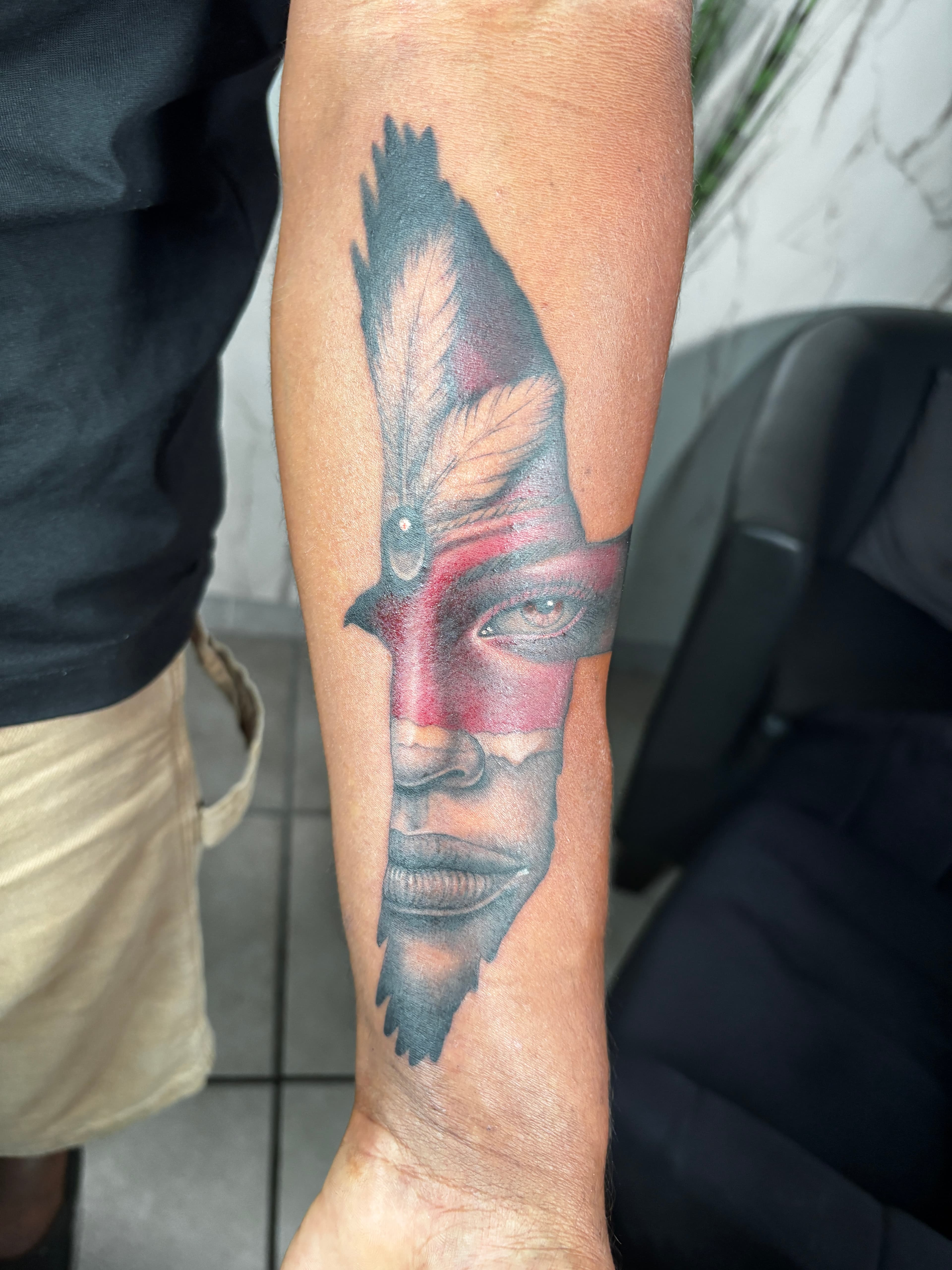 Tatouage réalisé par David — Réalisme